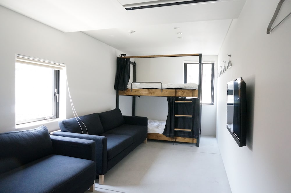 Фото Piece Hostel Kyoto