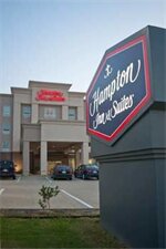 Фото Hampton Inn & Suites Denison