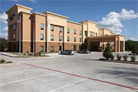 Фото Hampton Inn Beeville