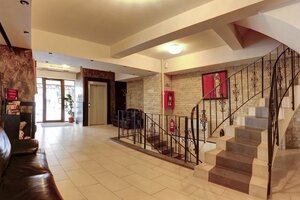 Гостиница Avis