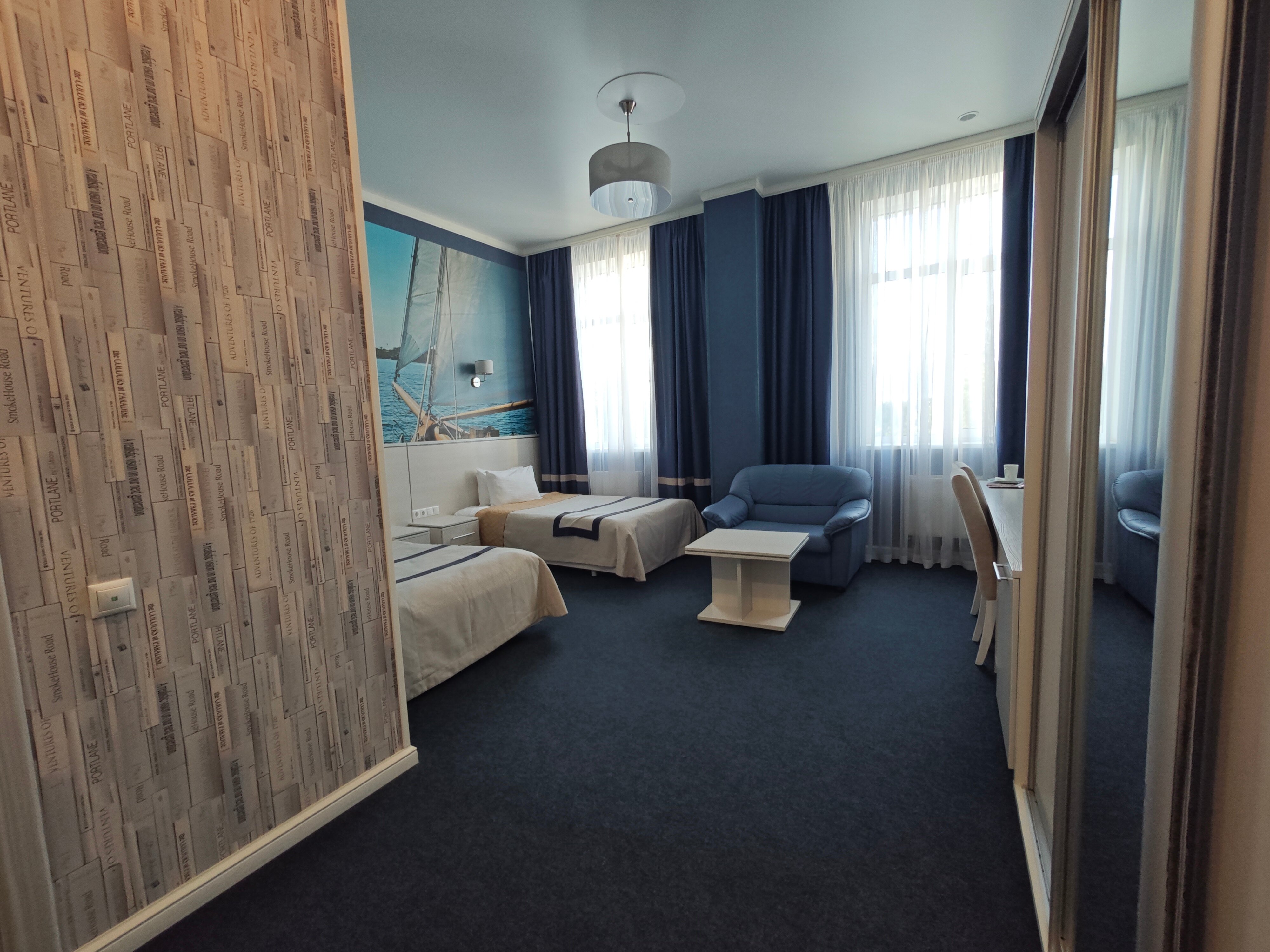 Фото Бригантина