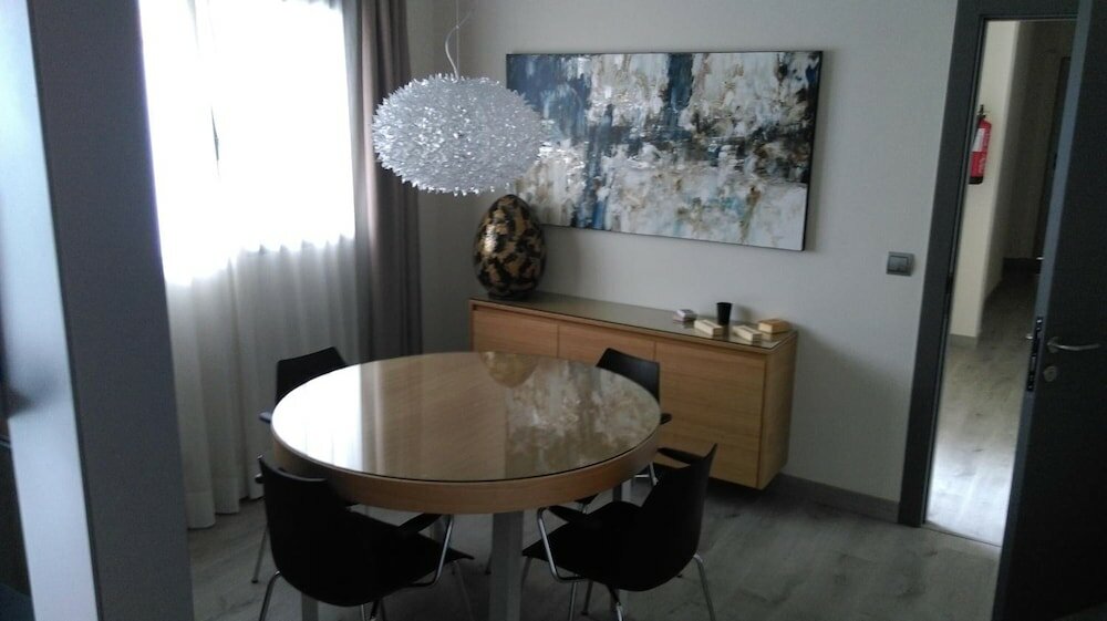 Фото Hotel Oasis Plaza