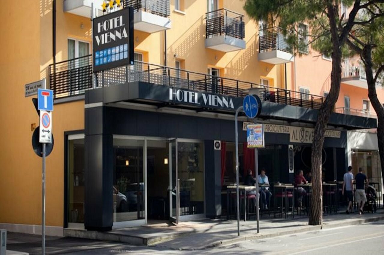 Фото Hotel Vienna