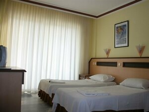 SİDE ÖZGÜRHAN OTEL (Antalya, Manavgat District, Side Neighborhood, Cennetler Avenue, 19), hotel