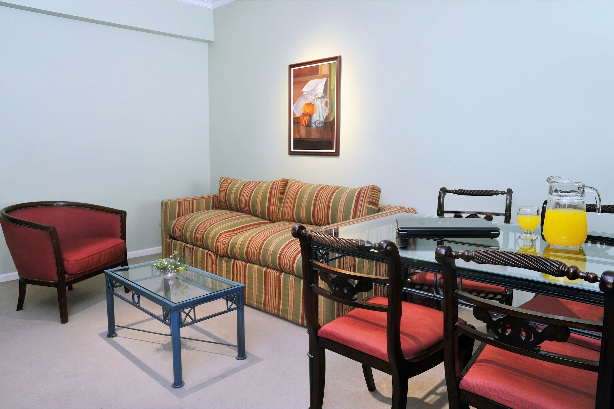 Фото Mayla Apartments