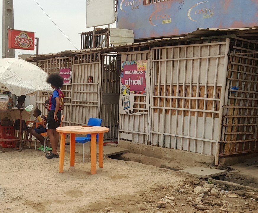 Grocery Cantina, Loanda, photo