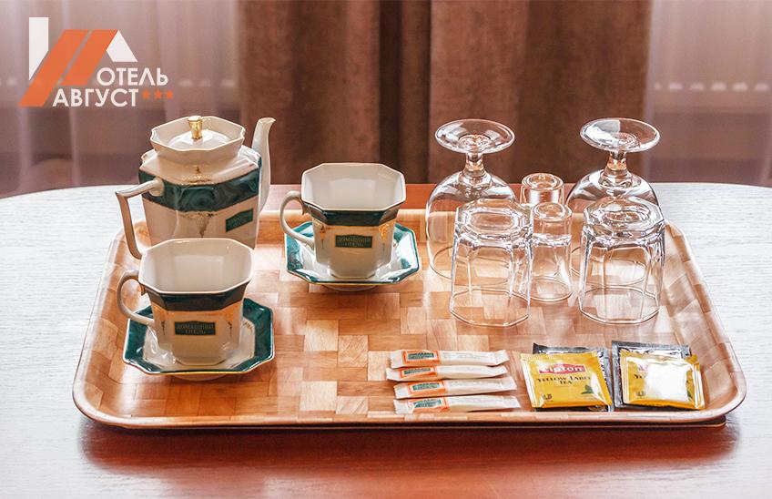 Фото Август