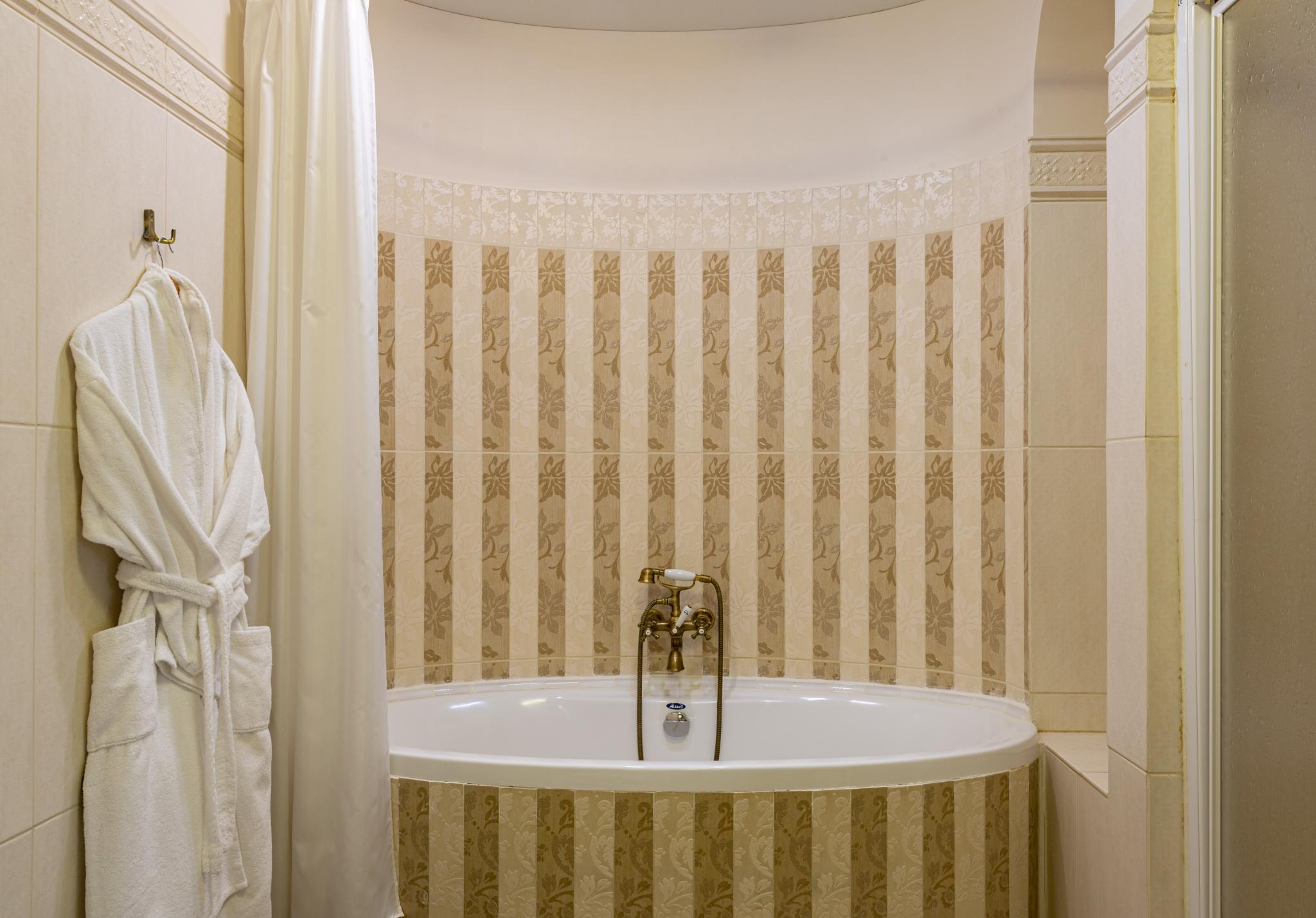 Фото Cosmos Izhevsk Hotel