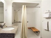 Фото Super 8 by Wyndham Midwest City Ok