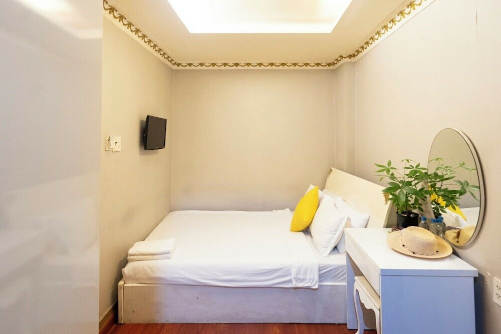 Фото Crowne Bui Vien Hotel