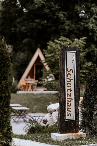 Гостиница Das Schutzhaus am hohen Camper
