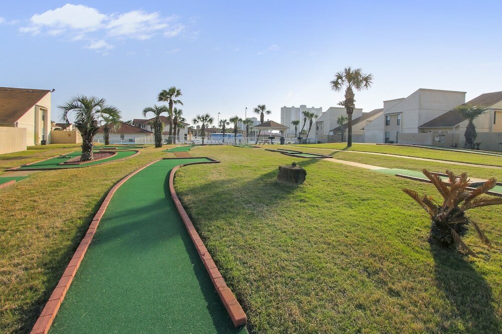 Фото Flip Flop Inn by Book That Condo