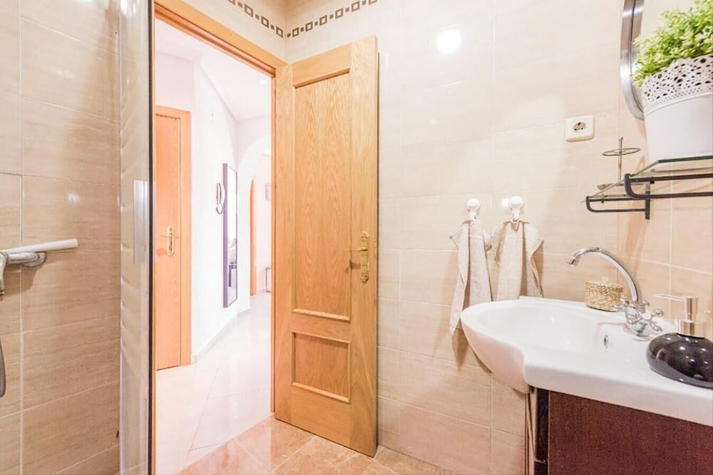 Фото Sunny Loft Historic District - Sol