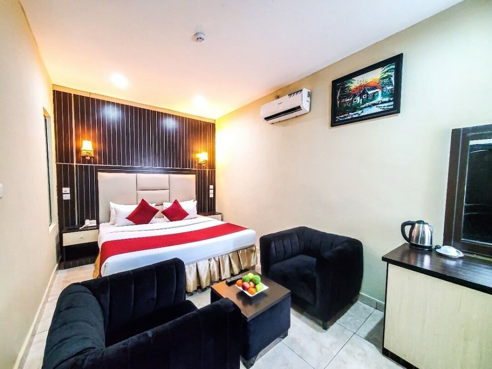 Фото Sotel Suites