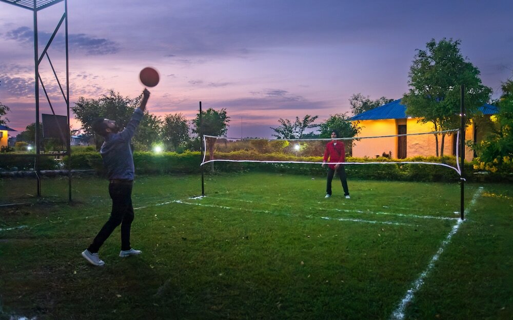 Фото Tusk and Roar Corbett Resort