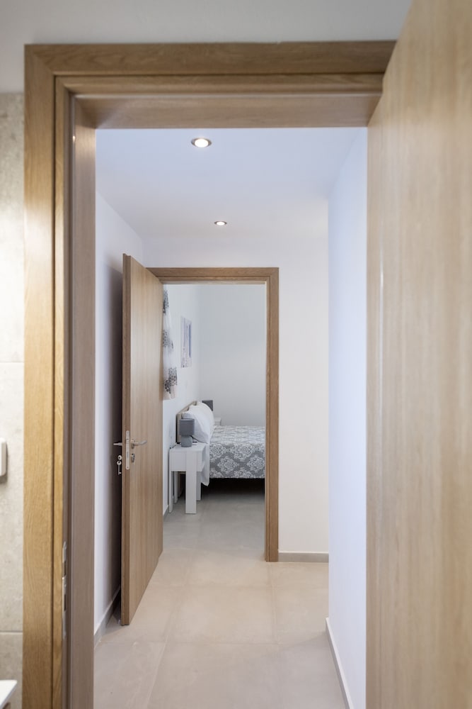 Фото Cycladic Sunlight 2bedroom House