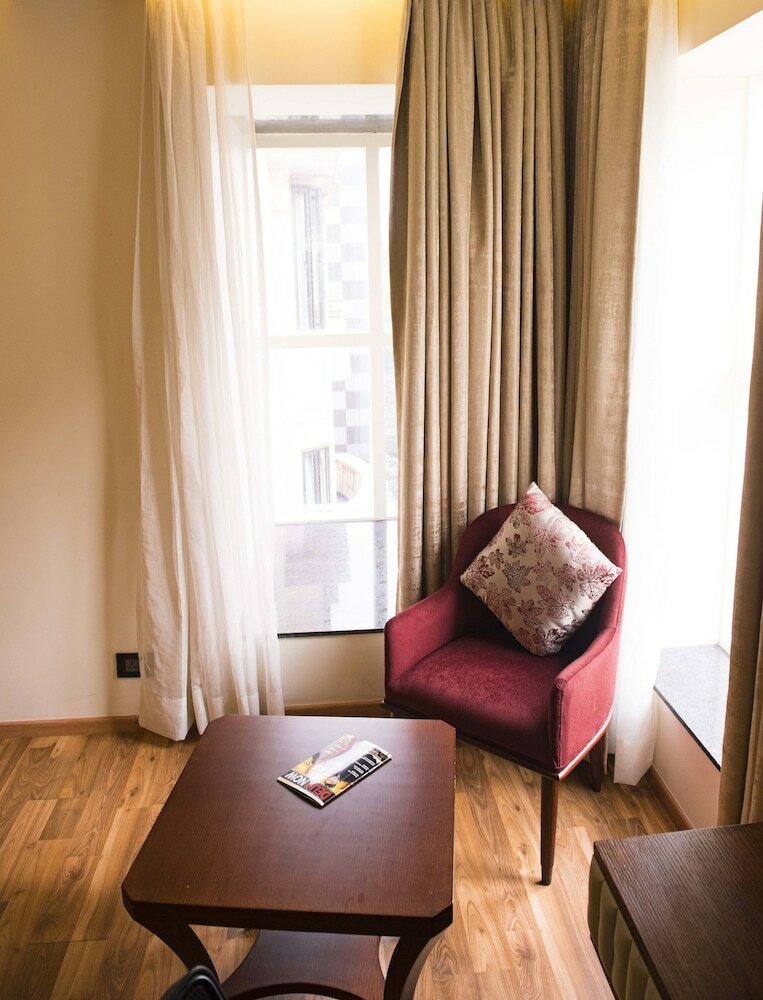 Фото Connaught Royale