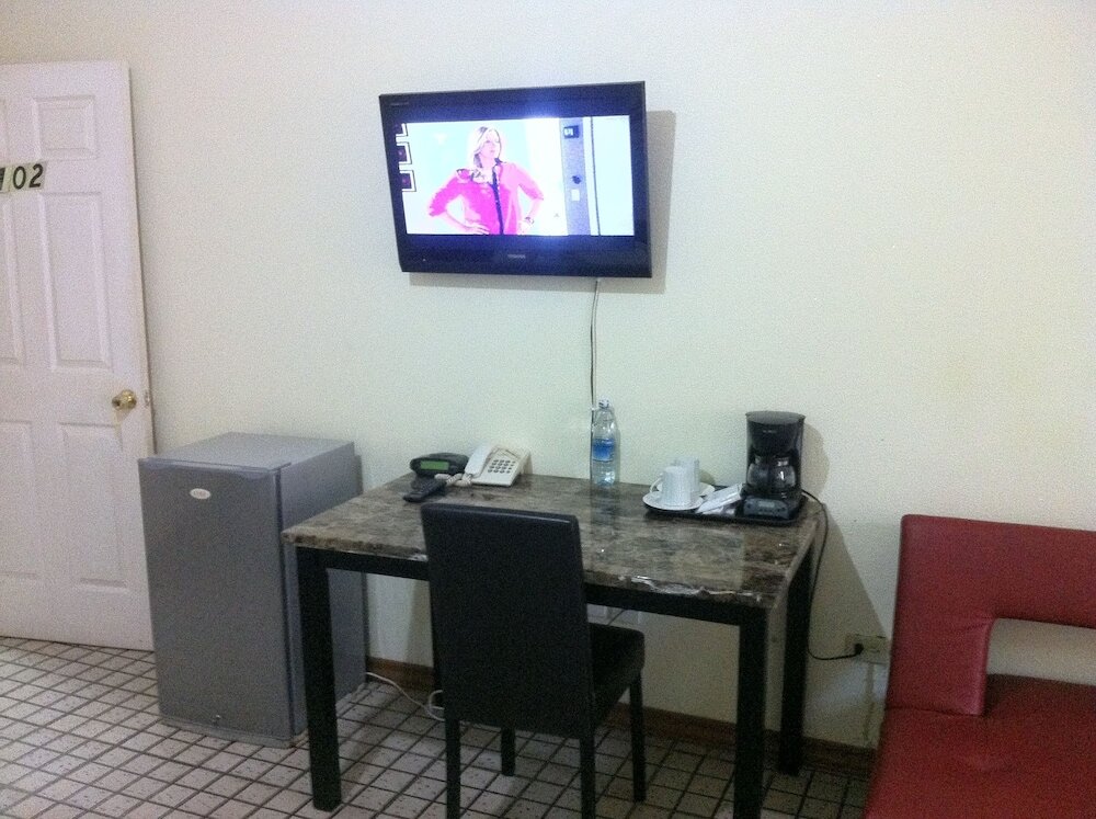 Фото Executive Airport Hotel