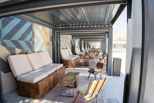 Гостиница Infusion Beach Club в Палм-Спрингс