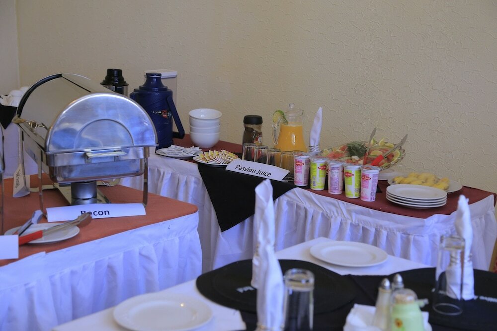 Фото Executive Airport Hotel