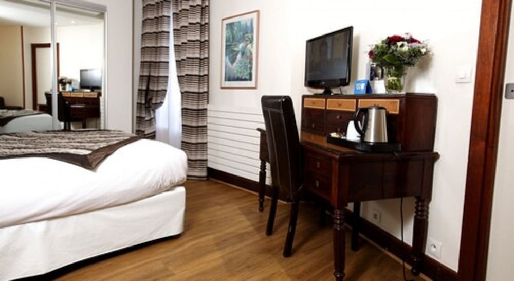 Фото Hotel Waldorf Montparnasse