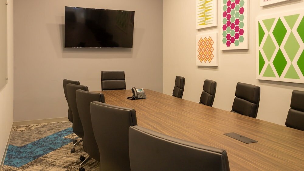 Фото Holiday Inn Express & Suites Tijuana Otay, an Ihg Hotel