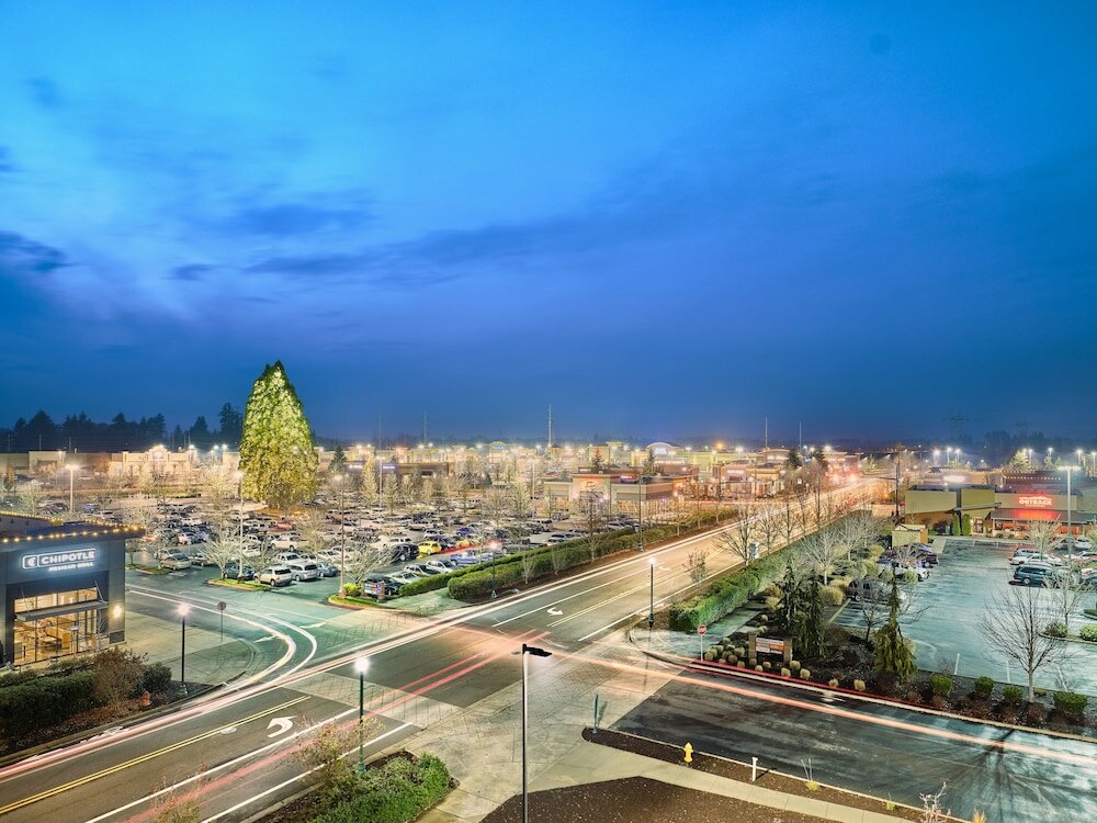 Фото Holiday Inn Express & Suites Salem North - Keizer, an Ihg Hotel