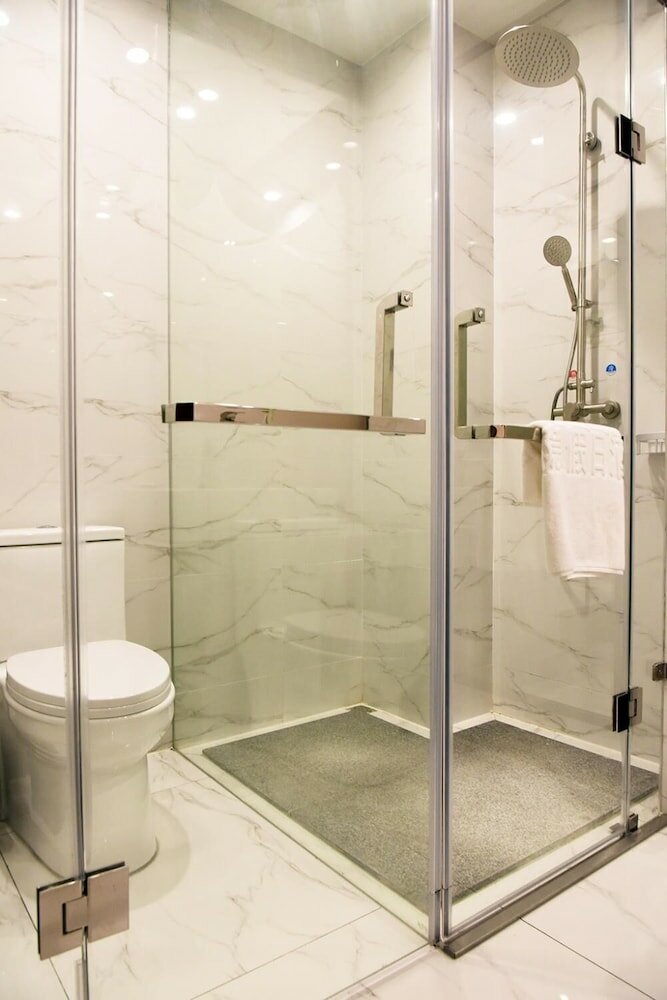 Фото Shanghai Linyin Holiday Hotel