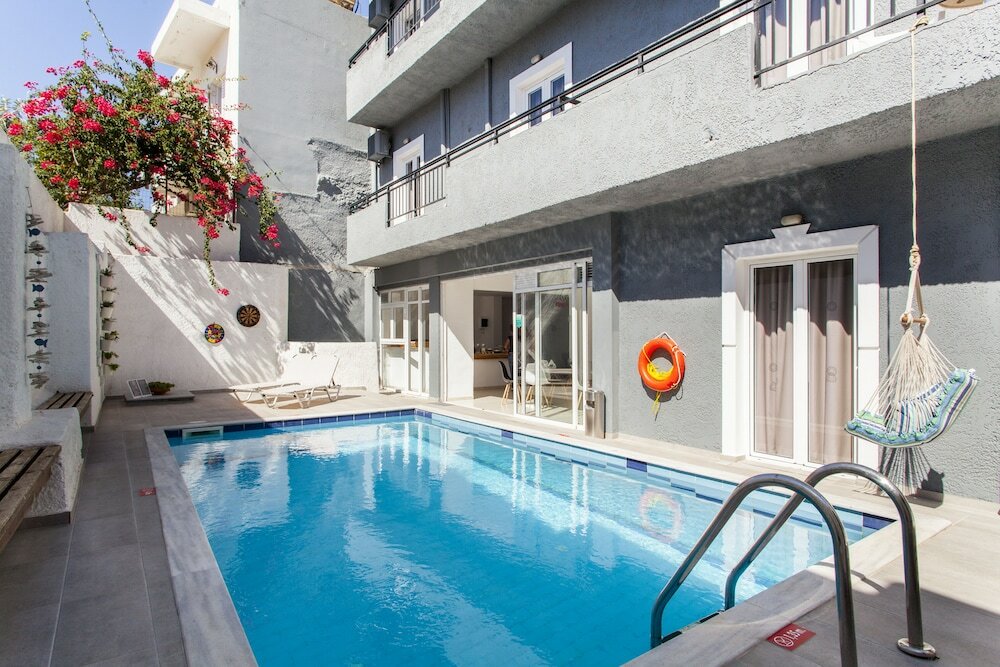 Фото Апартаменты Elychryson