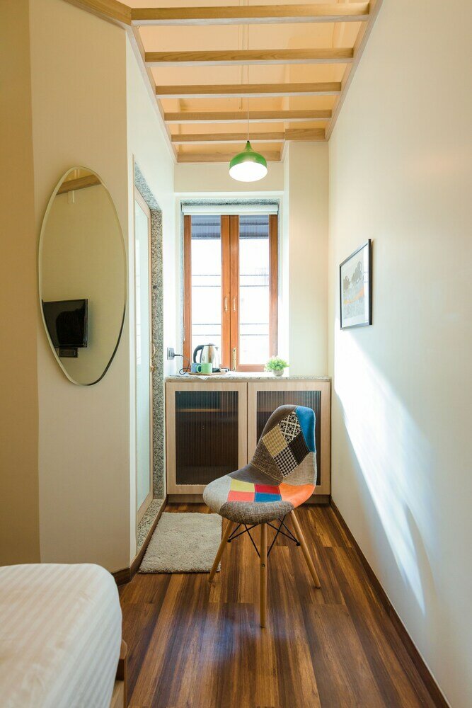 Фото Travellers Inn Mumbai