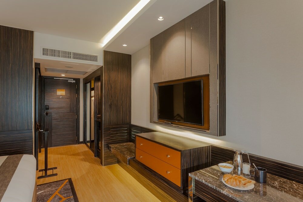 Фото Avani Ratchada Bangkok Hotel