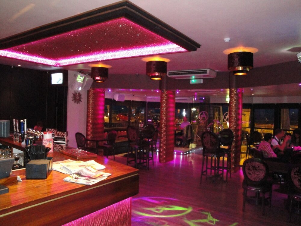 Фото Amsterdam Hotel and A Bar