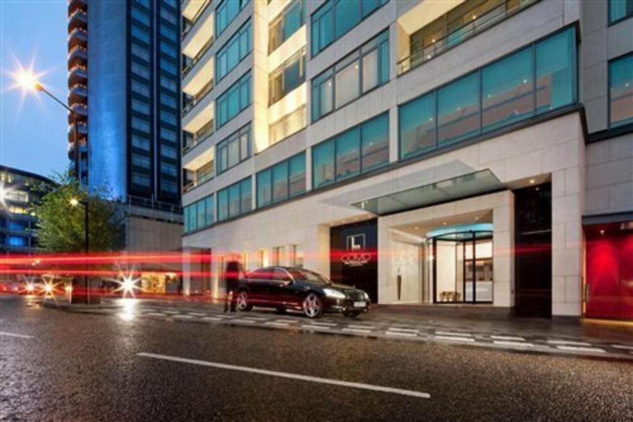 Фото отеля 1