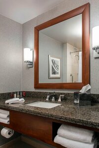 Гостиница Rochester Airport Marriott
