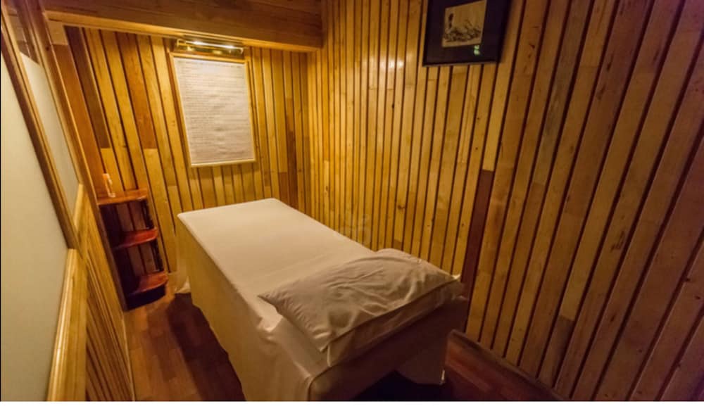 Фото Royal Hotel Saigon