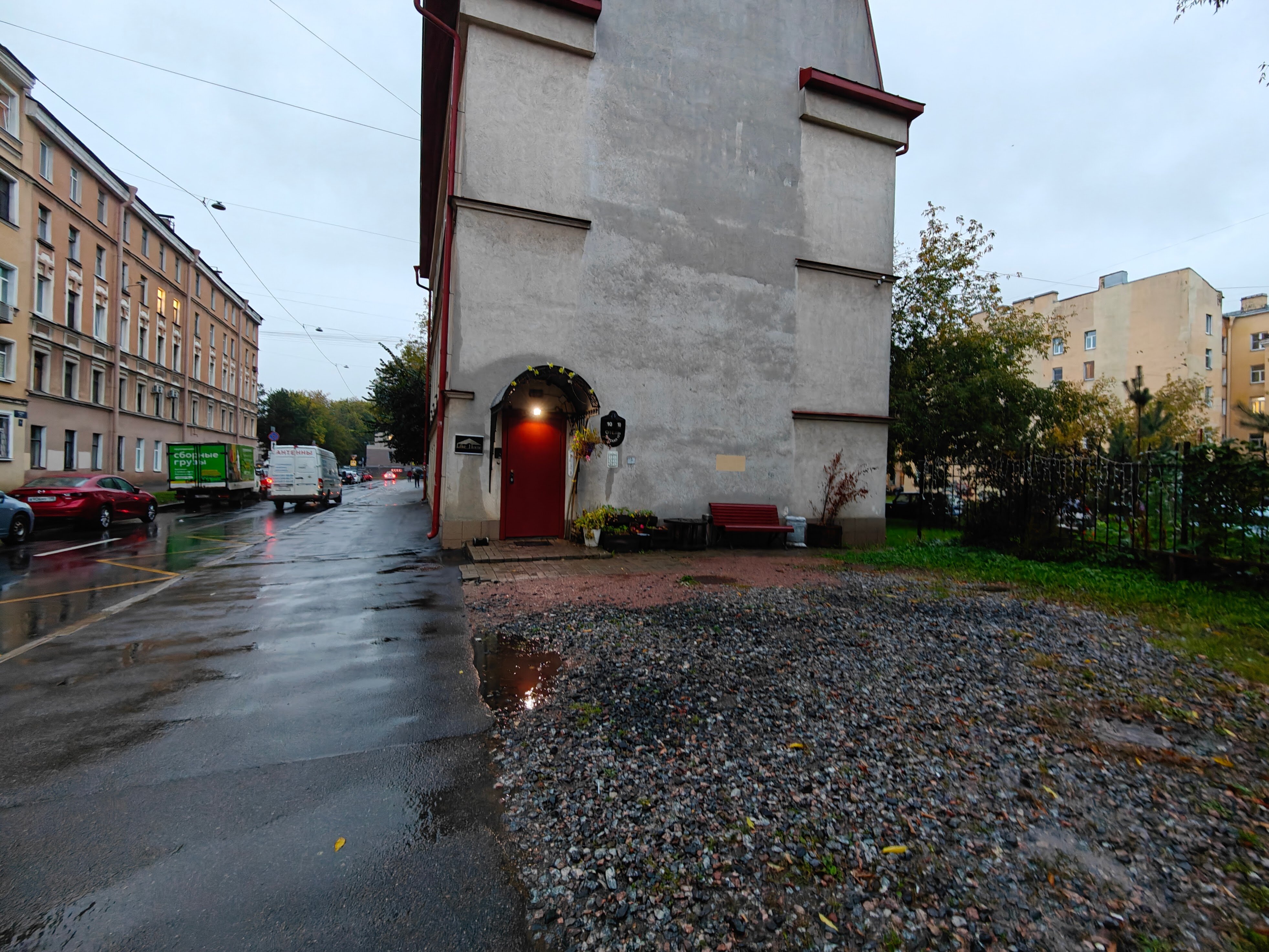 Фото Мебелированные комнаты Курская 10