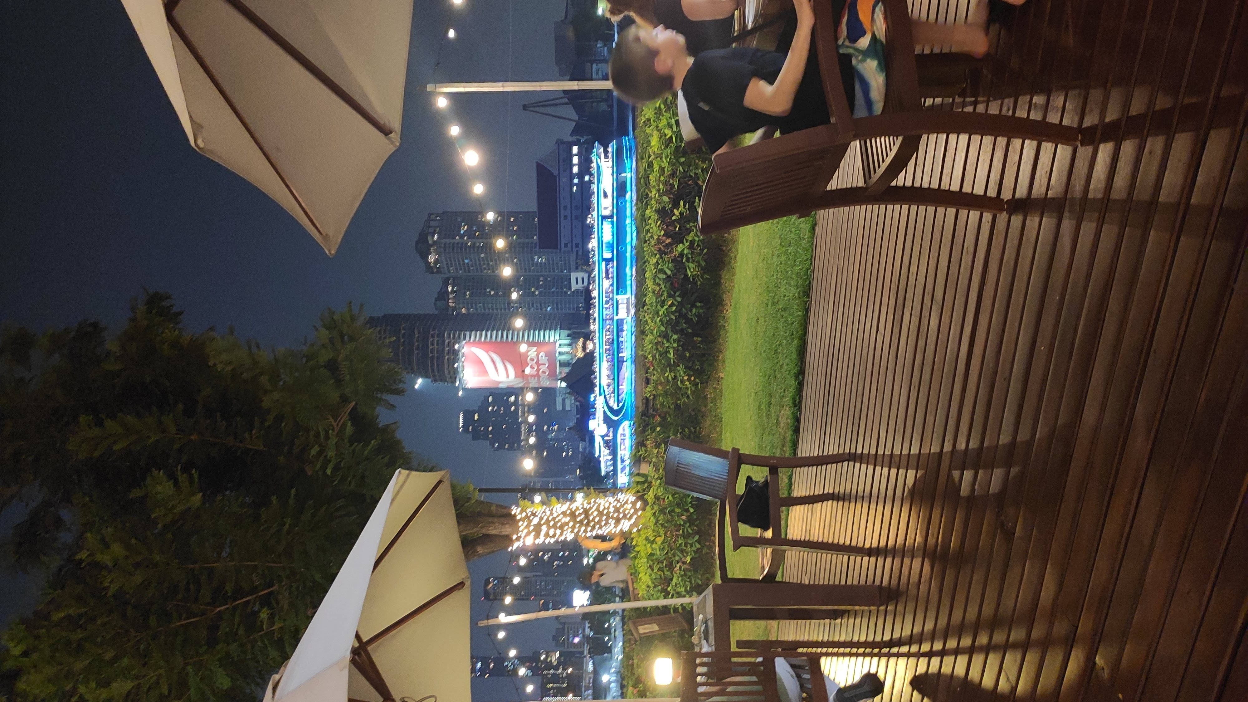 Фото Ibis Bangkok Riverside