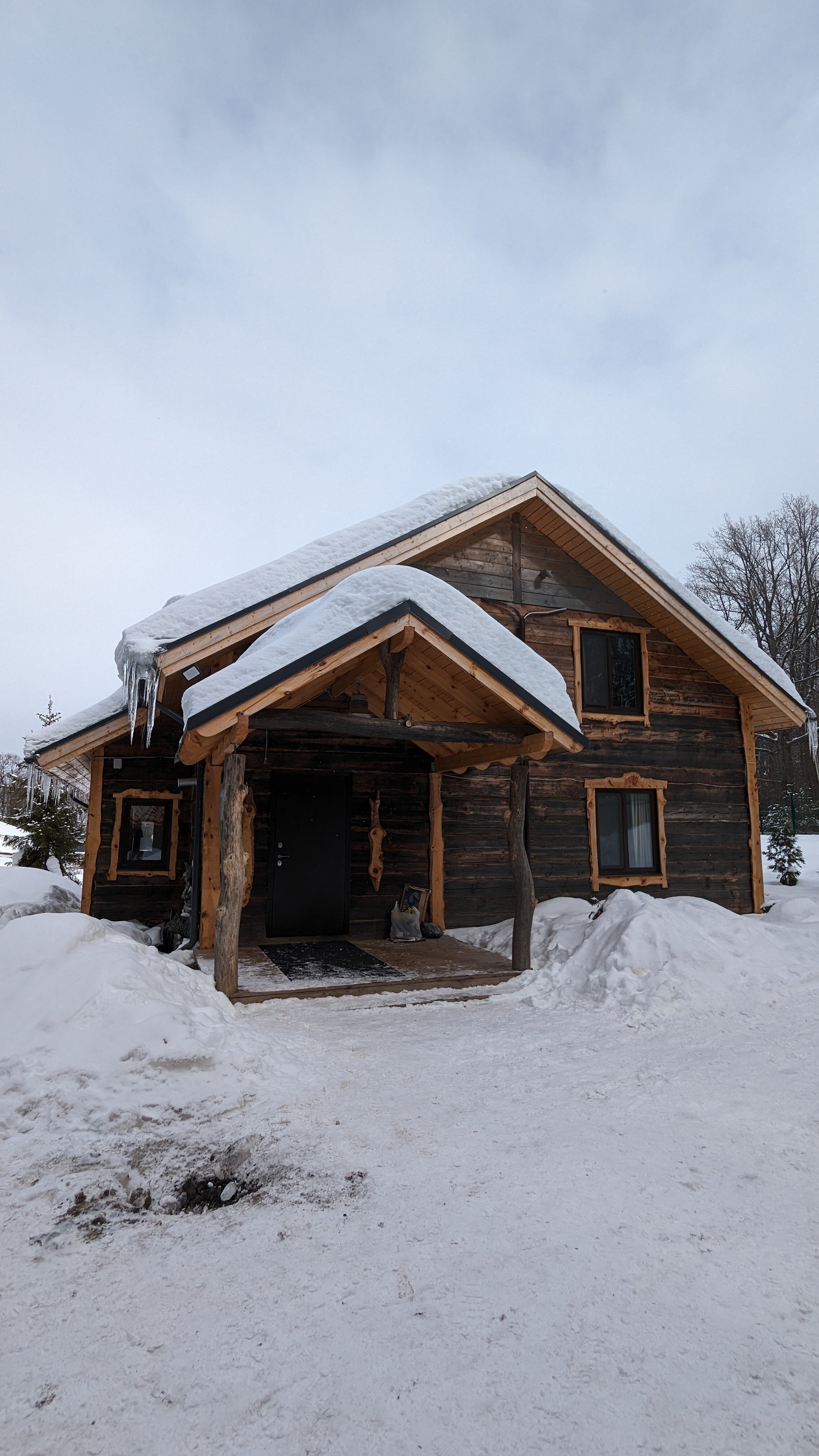 Фото Дом в лесу