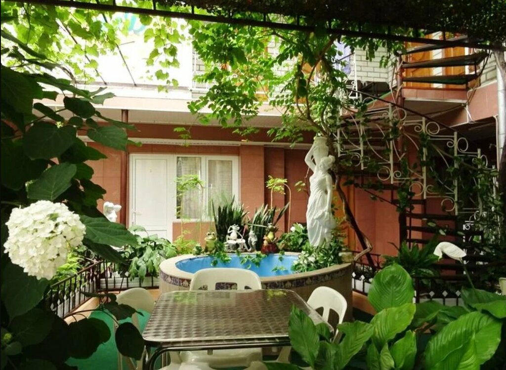 Hotel Italiyansky dvorik Guest house, Gelendgik, photo