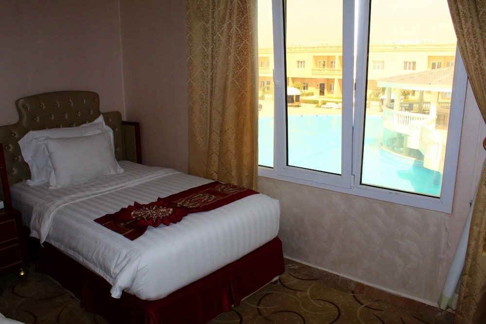 Фото Al Salam Grand Hotel & Resort