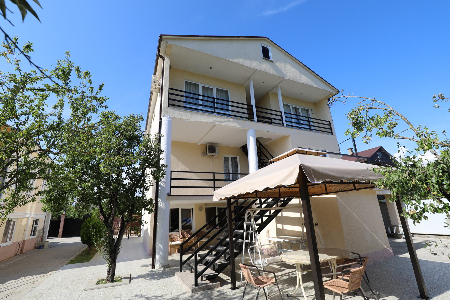 Фото Розалин