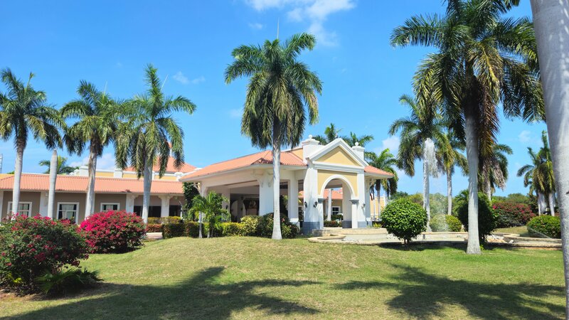 Гостиница Memories Varadero Beach Resort All Inclusive в Варадеро