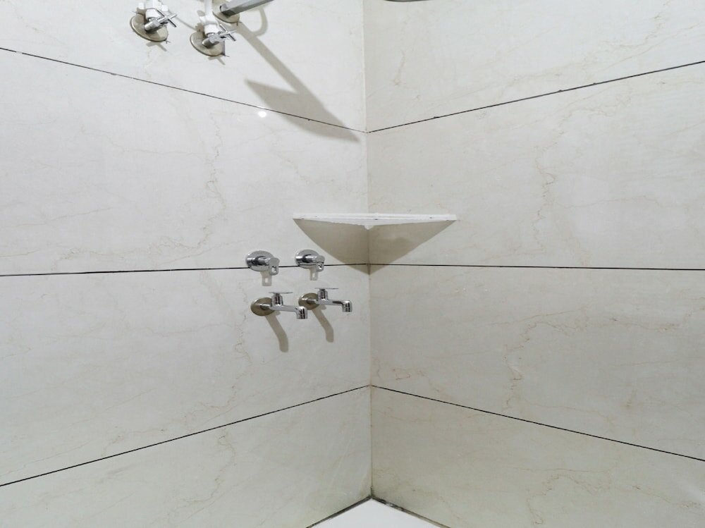 Фото Oyo 45965 Hotel Krishnam