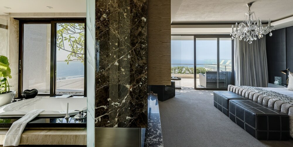 Фото Moondance Villa & Suites