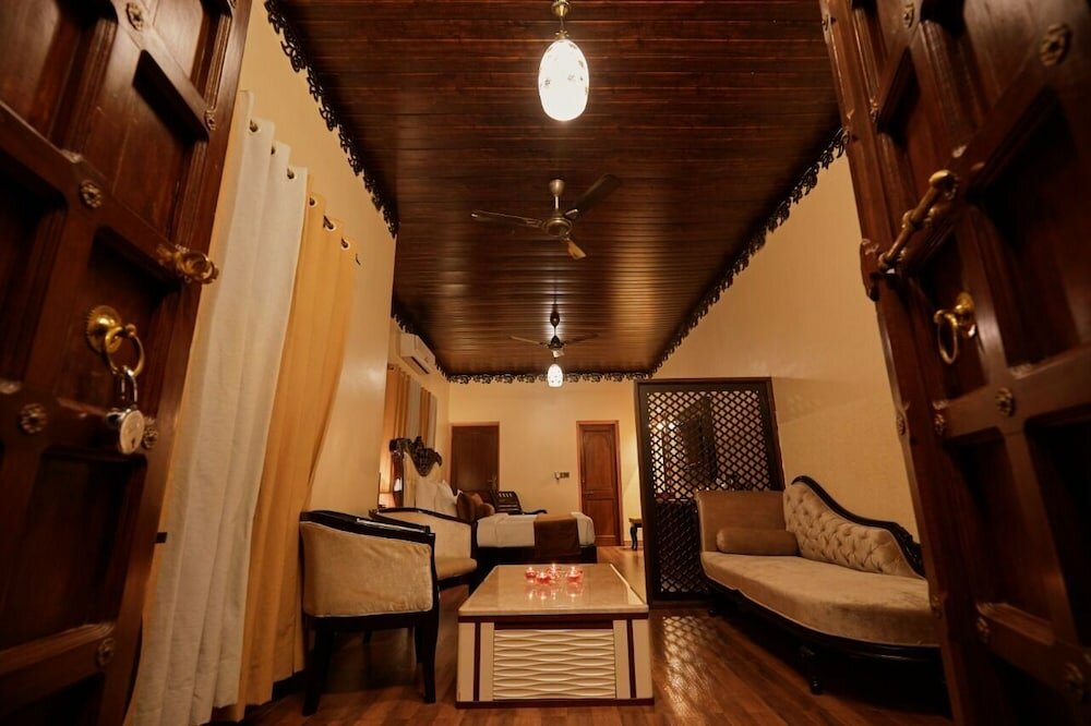 Фото Vijay Garh Resort Udaipur