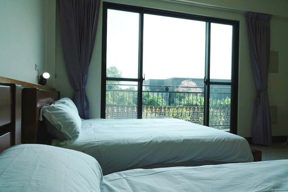 Фото Happy Holiday Homestay