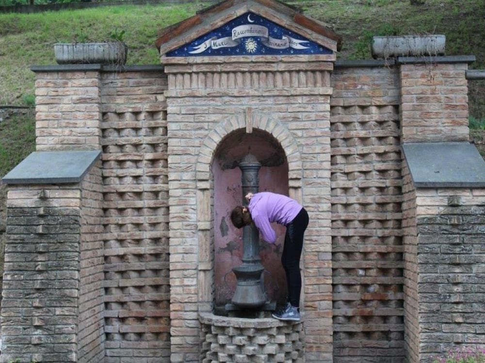 Фото Agriturismo i Murales