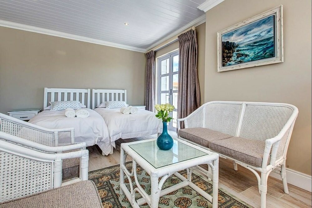 Фото Marine Manor