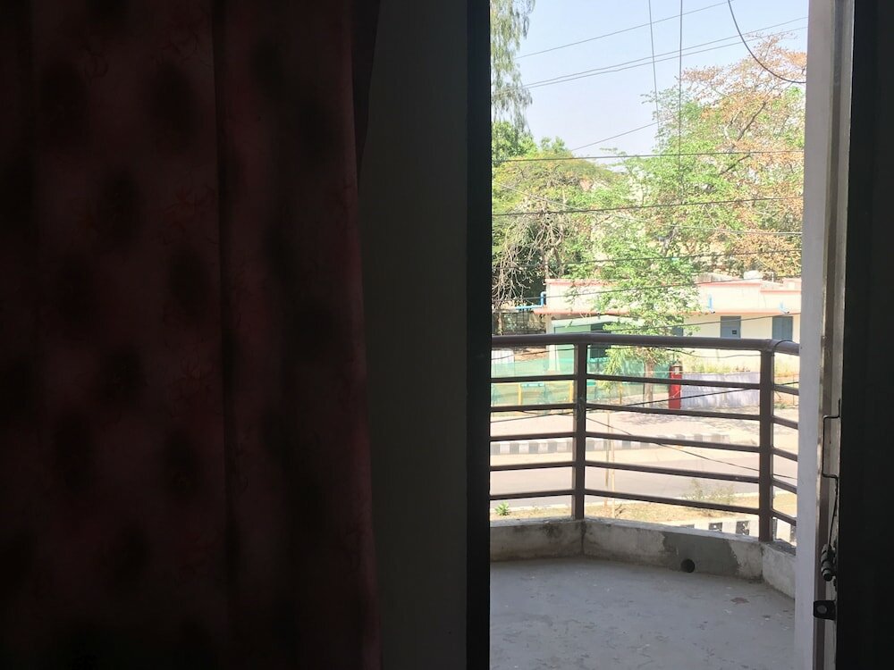 Фото Hotel White House