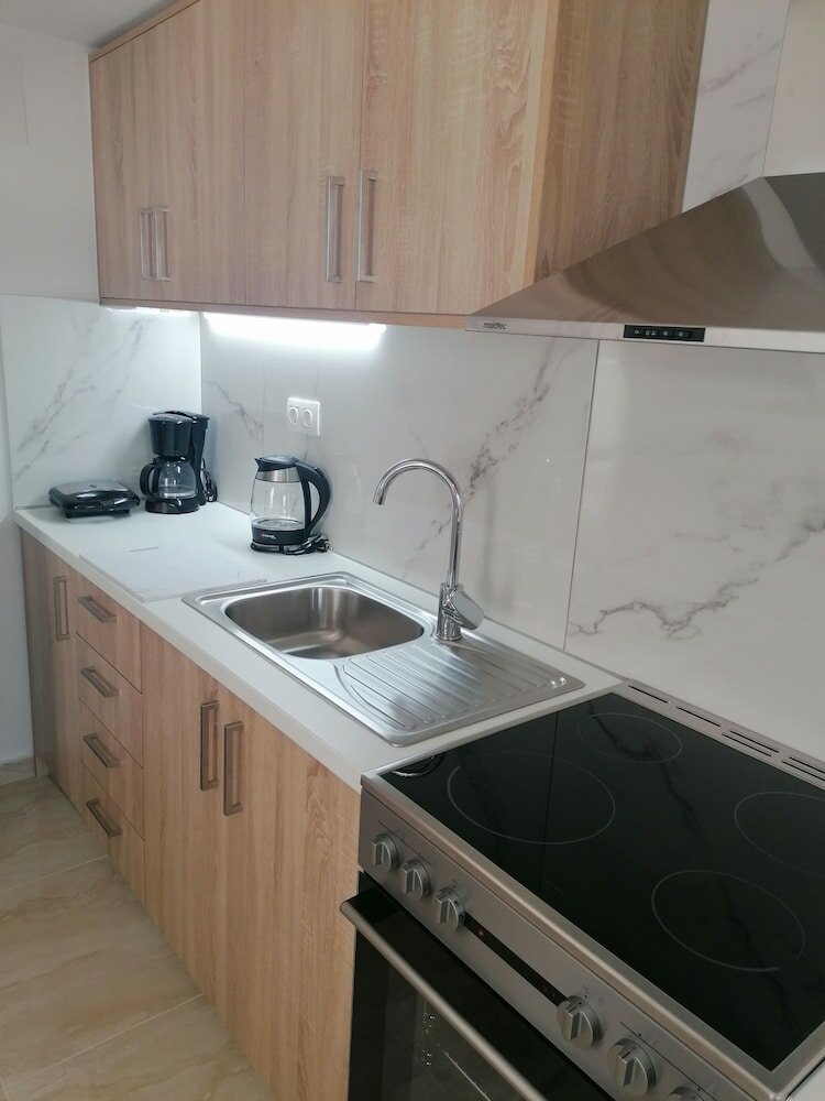 Фото Arigiri Apartments & Suites